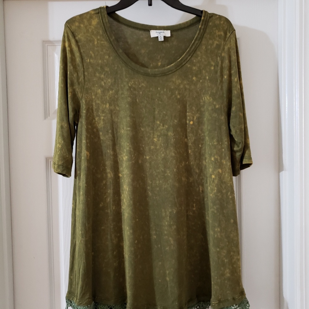 Hayden Los Angeles Acid Wash Lace Trim Tunic